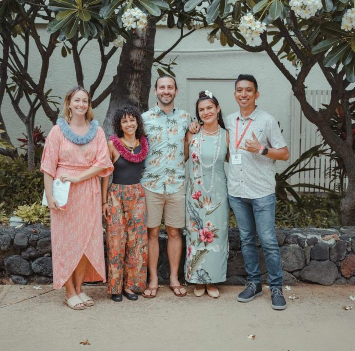 Popular Small Coffee Businesses on the Big Island of Hawai'i thumbnail